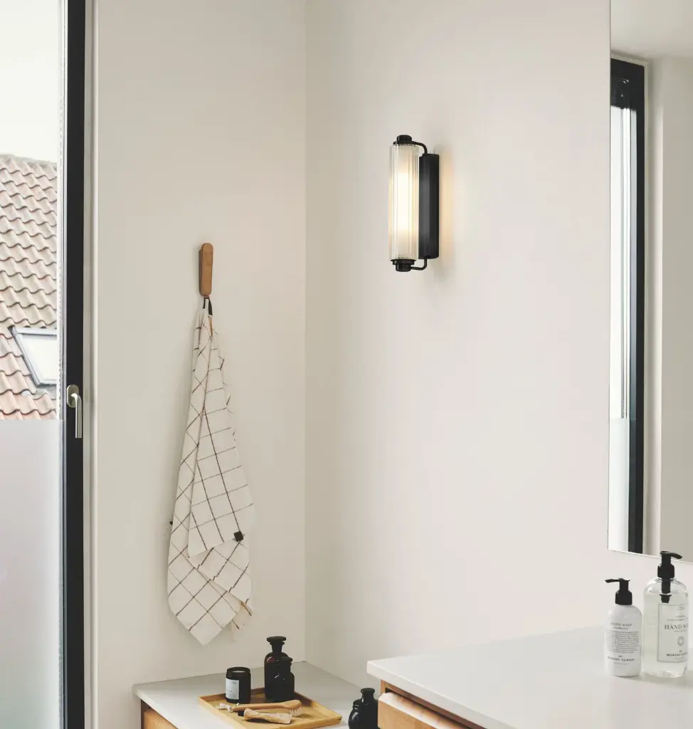 Nimal 2310521003_black_titel.webp